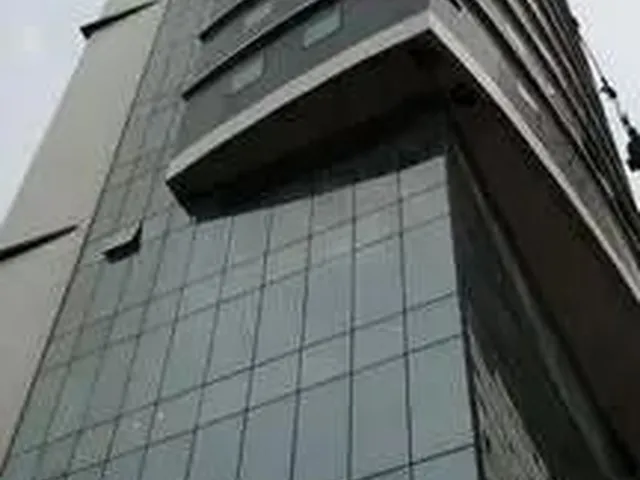 Imagem 3: Real One, Salas Comerciais no Bairro de Nazaré