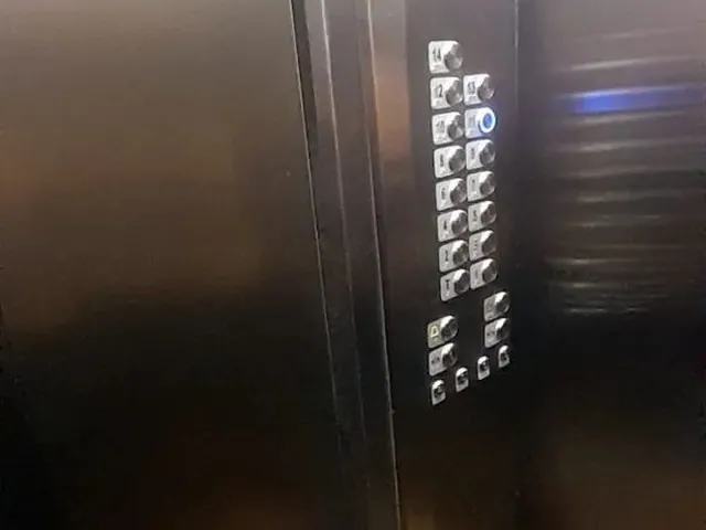 Imagem 2: Sala Comercial À Venda Ed. Barão de Belém