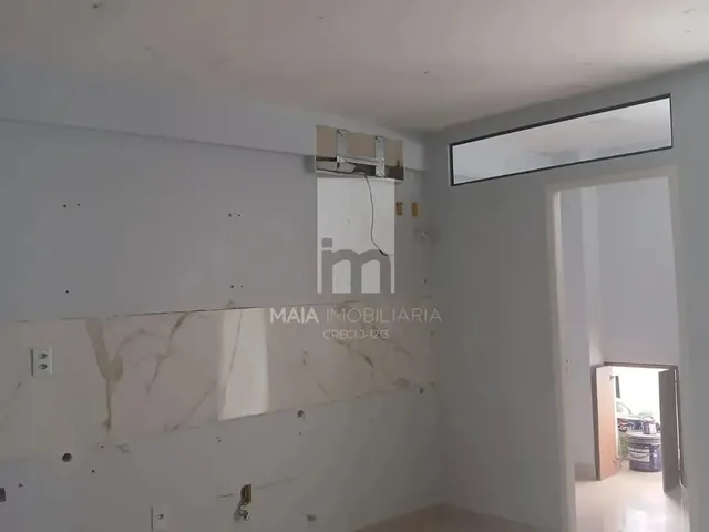 Imagem 2: Vendo Sala Comercial de Luxo no Infinity Corporate Center