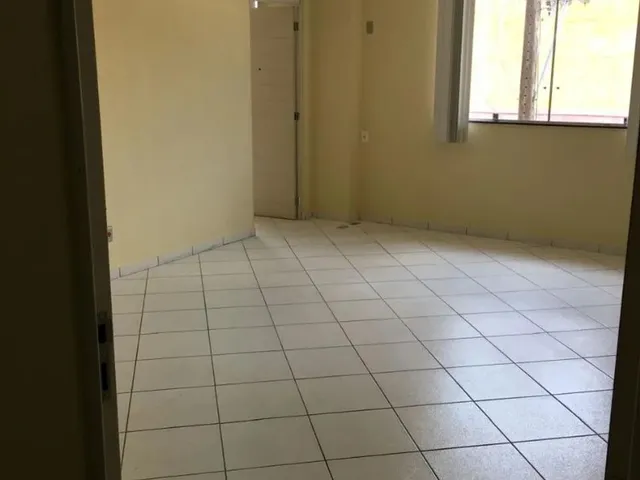Imagem: Vendo Sala com Garagem