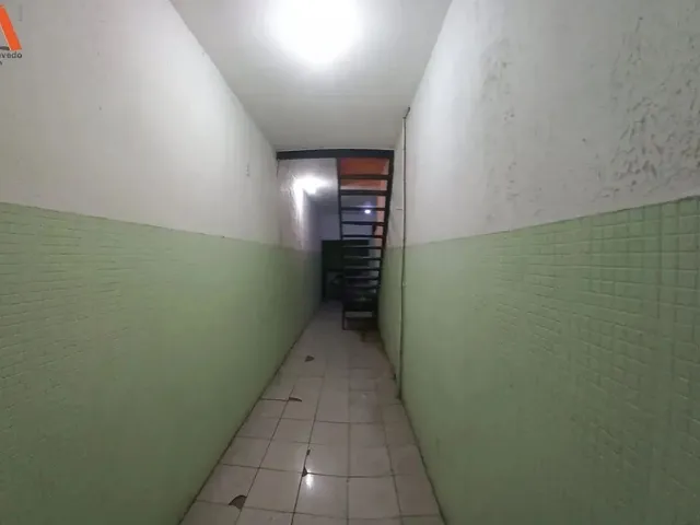Imagem 7: Prédio Comercial na Tv 14 de Abril