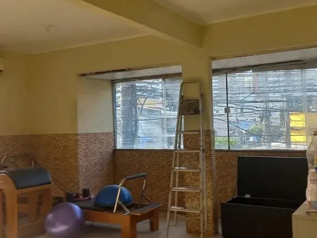 Imagem 14: Prédio Comercial na Tv 14 de Abril