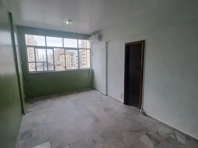Imagem 1: Sala Comercial no Ed. Nassar, Medindo 34M², no Centro Comercial da Cidade