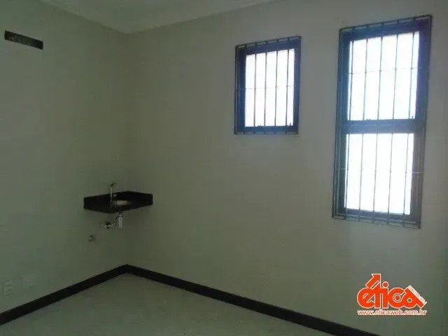 Imagem 6: Imóvel em Bom Acabamento Medindo Aprox. 165,00M² Privativos em Excelente Localizacao