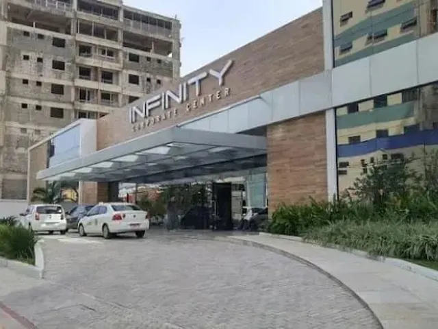 Imagem 2: Infinity Corporate Center, Sala Comercial com 33M², Marco