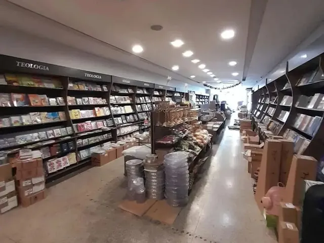 Imagem 4: Imóvel para Aluguel com 400 Metros Quadrados com 3 Quartos em Batista Campos - Belém