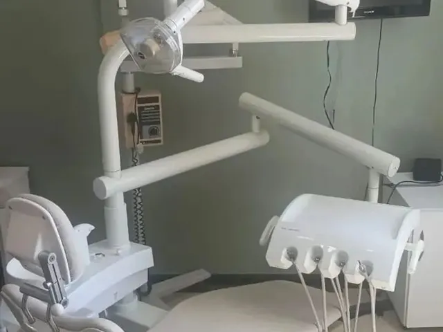 Imagem 6: Sala Comercial Mobiliada - Dentista