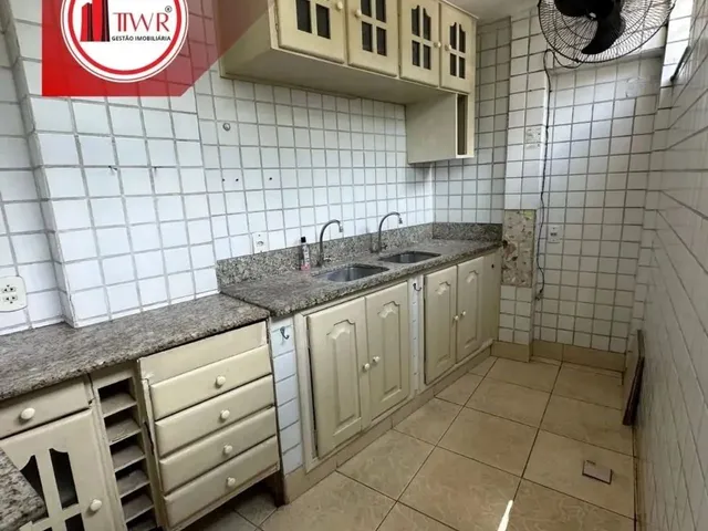 Imagem 10: Aproveite Essa Oportunidade Única: Prédio Comercial Perfeito para Empreender No