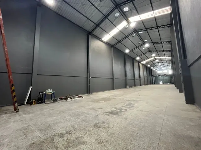 Imagem: Galpão para Aluguel 720M². Pe Direiro
