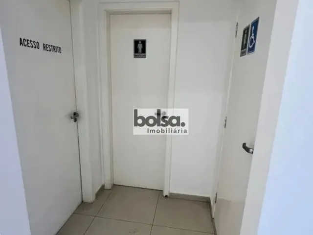 Imagem 8: Prédio Comercial no Centro ! !