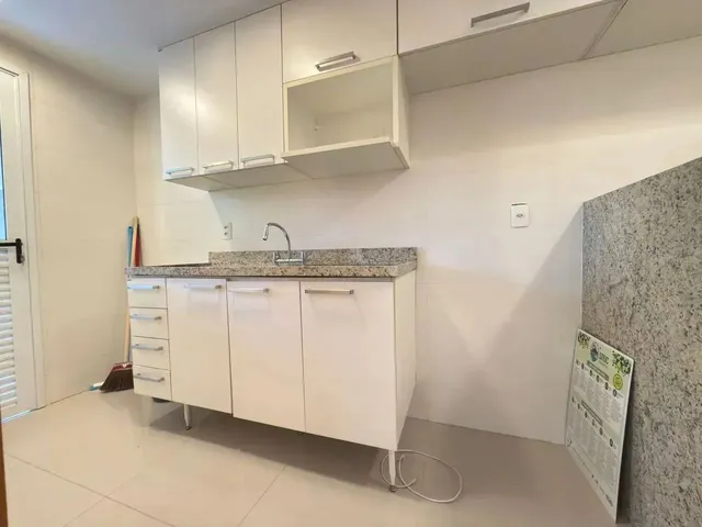 Imagem 10: Imóvel para Aluguel com 75 Metros Quadrados com 2 Quartos em Nogueira - Petrópolis - Rj