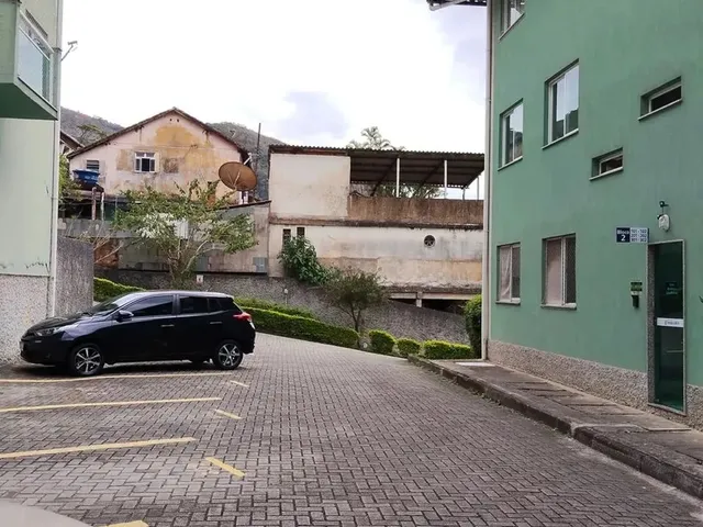Imagem 2: Imóvel para Aluguel Possui 60 Metros Quadrados com 2 Quartos em Morin - Petrópolis - Rj