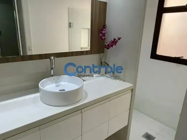 Imagem 10: Imóvel para Venda com 332 Metros Quadrados com 4 Quartos em Centro - Florianópolis - Sc