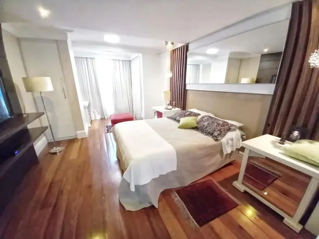Imagem 7: Cobertura para Venda em Florianópolis, Centro, 4 Dormitórios, 2 Suítes, 6 Banheiros, 3