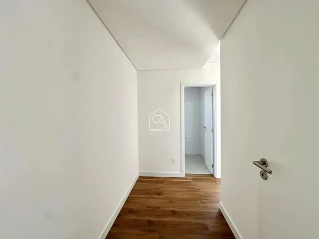 Imagem 2: Apartamento Novo com 02 Suítes, no Centro de Florianópolis, Pronto para Morar