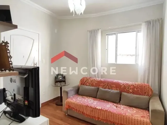 Imagem: Casa em Rua João Gomes - Paraíso - Belo