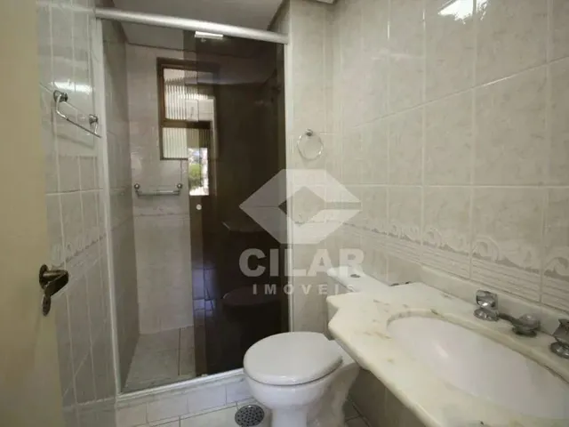 Imagem 15: Apartamento com 3 Dormitórios para Alugar, 89 M² por R$ 3.947,91/Mês - Petrópolis