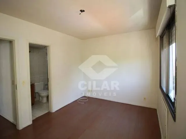 Imagem 13: Apartamento com 3 Dormitórios para Alugar, 89 M² por R$ 3.947,91/Mês - Petrópolis