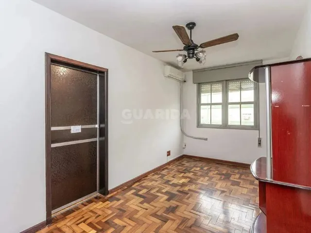 Imagem 2: Apartamento de 2 Quartos no Bairro Petrópolis