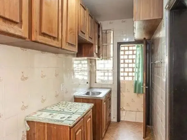 Imagem 14: Apartamento de 2 Quartos no Bairro Petrópolis