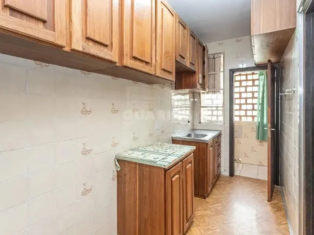Imagem 9: Apartamento de 2 Quartos no Bairro Petrópolis