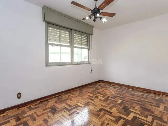 Imagem 3: Apartamento de 2 Quartos no Bairro Petrópolis