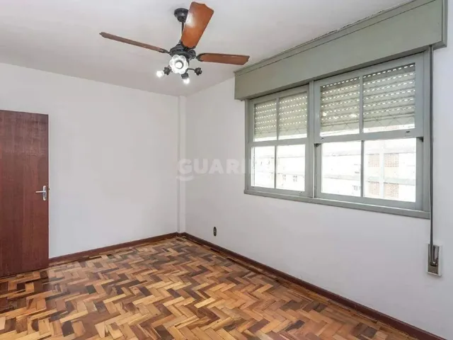 Imagem 11: Apartamento de 2 Quartos no Bairro Petrópolis