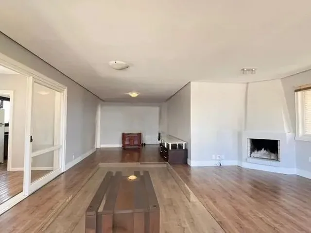 Imagem 3: Apartamento para Alugar no Bairro Petrópolis com Área de 155 M² e 0