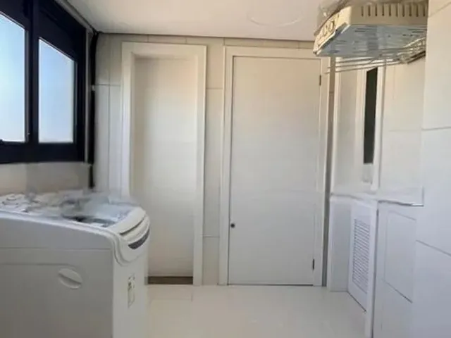 Imagem 12: Apartamento para Alugar no Bairro Petrópolis com Área de 155 M² e 0