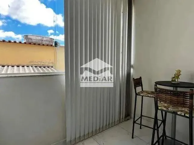 Imagem: Casa com 3 Quartos À Venda em Belo Horizonte