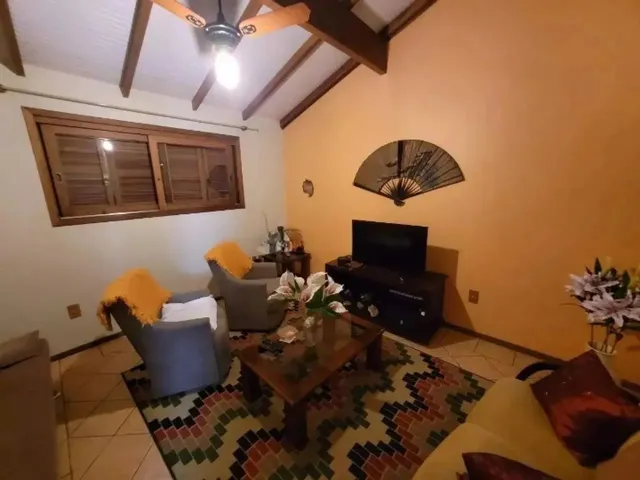 Imagem: Casa 3 Quarto(S), no Bairro Auxiliadora
