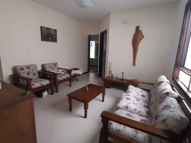 Imagem: Casa residencial para Venda em rua pública