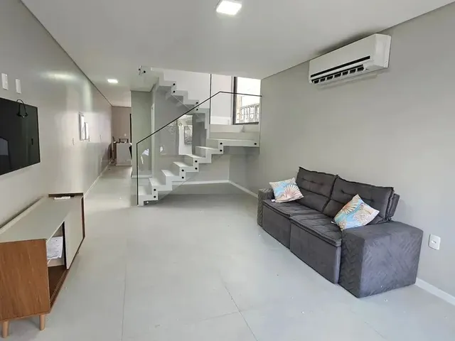 Imagem 15: Casa com 3 Quartos para Alugar Sendo 01 Suíte e 02 Demo- Suites , 100M² - Ingleses Norte