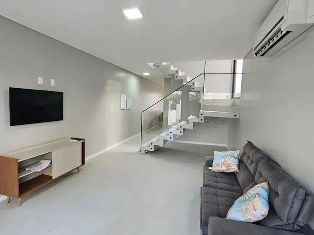 Imagem 6: Casa com 3 Quartos para Alugar Sendo 01 Suíte e 02 Demo- Suites , 100M² - Ingleses Norte