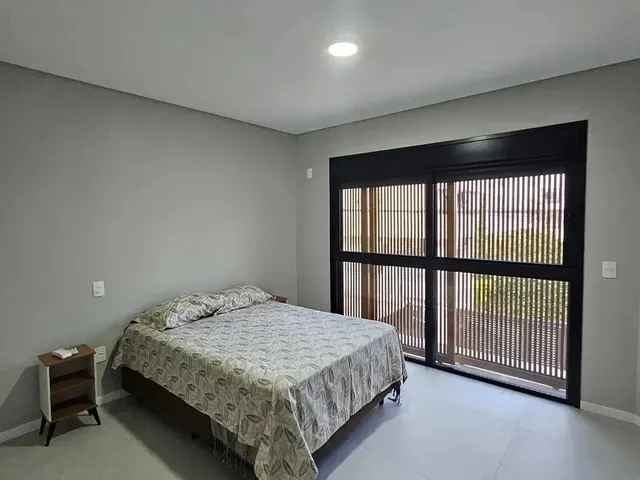 Imagem 11: Casa com 3 Quartos para Alugar Sendo 01 Suíte e 02 Demo- Suites , 100M² - Ingleses Norte