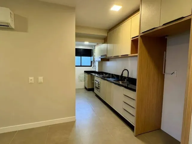 Imagem 2: Apartamento com 3 Dormitórios para Alugar Semi Mobliado com 94 M² - Saco Grande