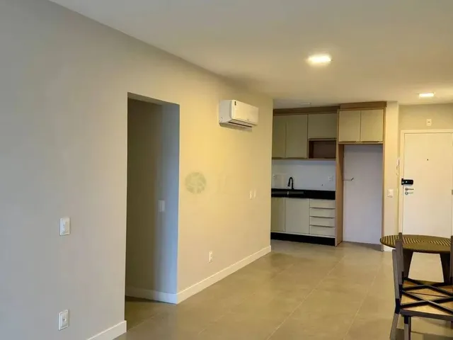 Imagem 16: Apartamento com 3 Dormitórios para Alugar Semi Mobliado com 94 M² - Saco Grande