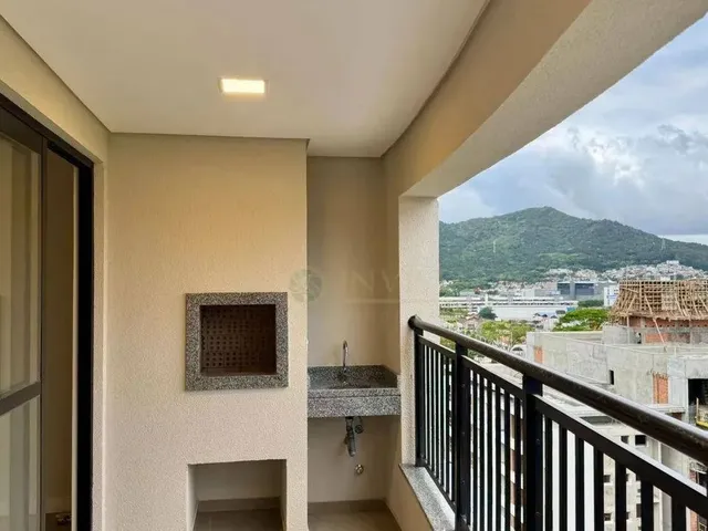 Imagem 6: Apartamento com 3 Dormitórios para Alugar Semi Mobliado com 94 M² - Saco Grande