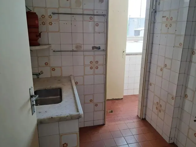 Imagem 4: Imóvel para Aluguel Apto com 2 Quartos em Barro Preto - Belo Horizonte - Mg