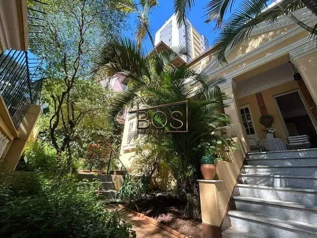 Imagem: Casa para Aluguel, 6 Quartos, 5 Vagas, Lourdes