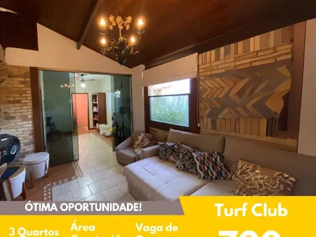 Imagem: A casa possui 3 Dormitórios, 1 Suíte, 2 Banheiros, 2