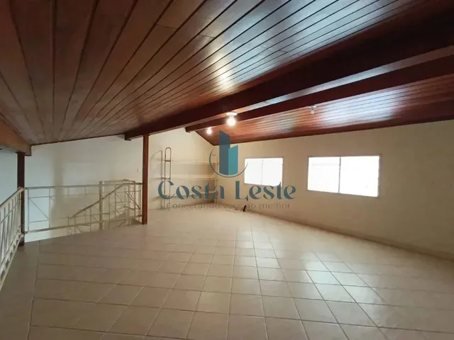 Imagem 8: Casa para Aluguel no Rio Tavares - 2 Quartos, Garagem Coberta e Churrasqueira