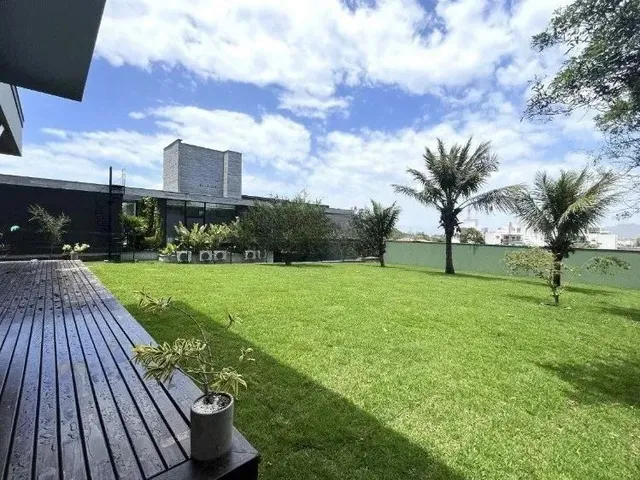 Imagem 15: Casa para Locação em Florianópolis, Campeche, 4 Dormitórios, 4 Suítes, 6 Banheiros