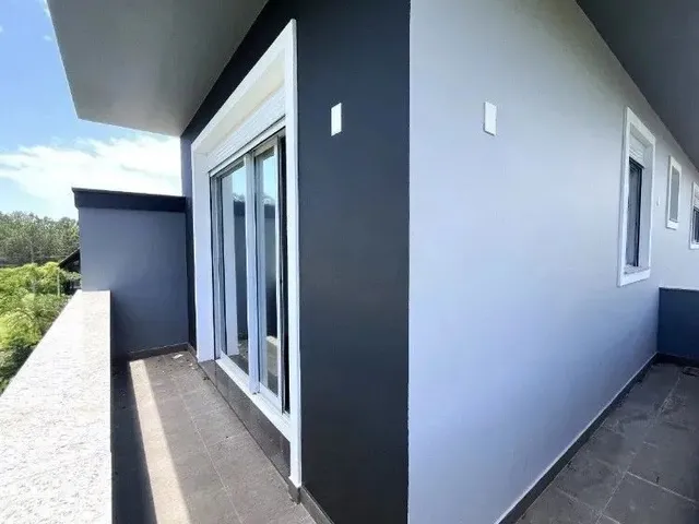 Imagem 3: Casa para Locação em Florianópolis, Campeche, 4 Dormitórios, 4 Suítes, 6 Banheiros