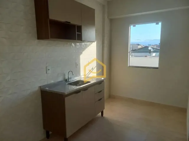 Imagem 2: Apartamento para Alugar no Carianos Florianópolis