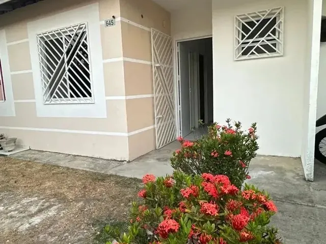 Imagem: Casa com 2 Quartos para Aluguel em Condominio