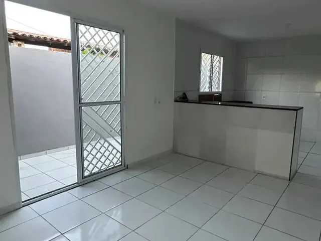Imagem 10: Casa com 2 Quartos para Aluguel em Condominio Fechado