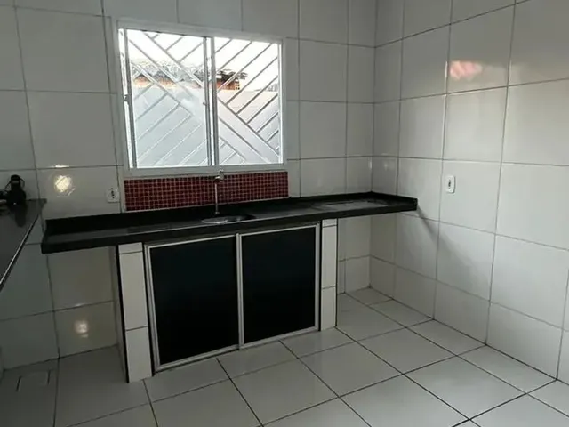 Imagem 12: Casa com 2 Quartos para Aluguel em Condominio Fechado
