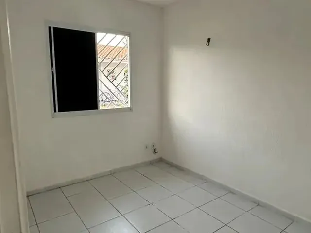 Imagem 4: Casa com 2 Quartos para Aluguel em Condominio Fechado