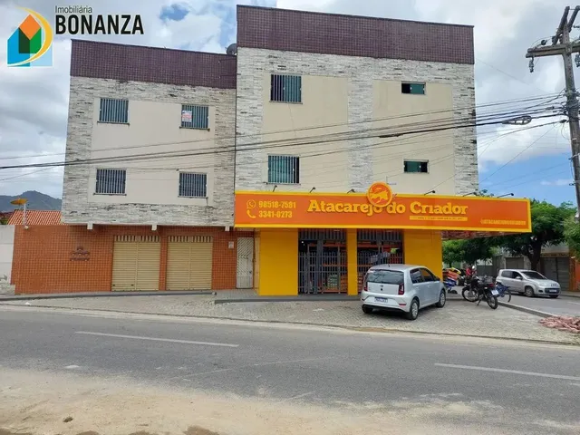 Imagem: Apartamento com 02 Quartos e Garagem no